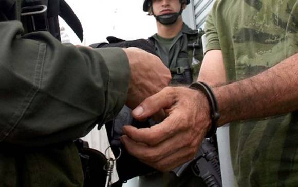 A las personas detenidas que no han sido declaradas culpables judicialmente se les reserva la identidad por presunción de inocencia. Artículo 29 de la Constitución Política de Colombia